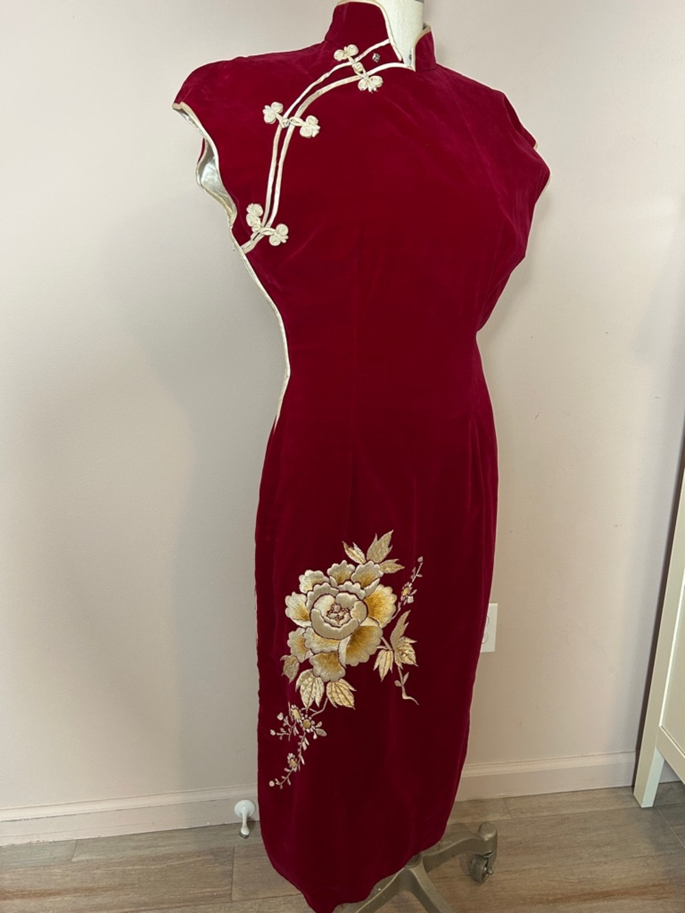 Classic Red Velvet Cheongsam Dress with Embroidered Floral Detail in gold Asian